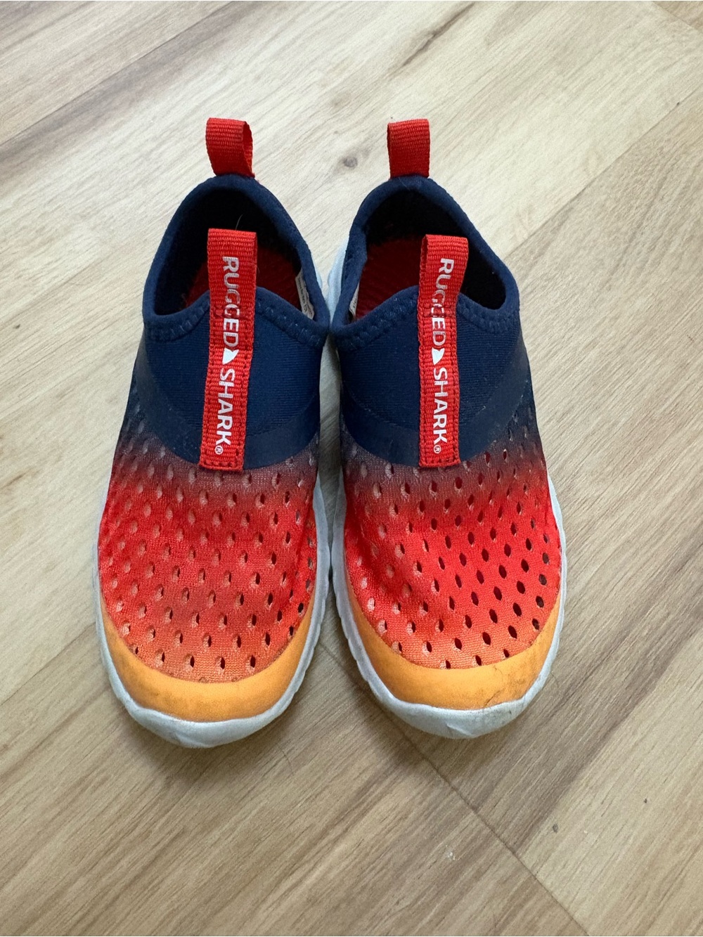 Rugged Shark Kids Gradient Red & Orange Water Shoes